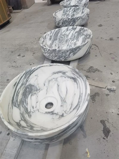 Round Arabescato Marble Basin